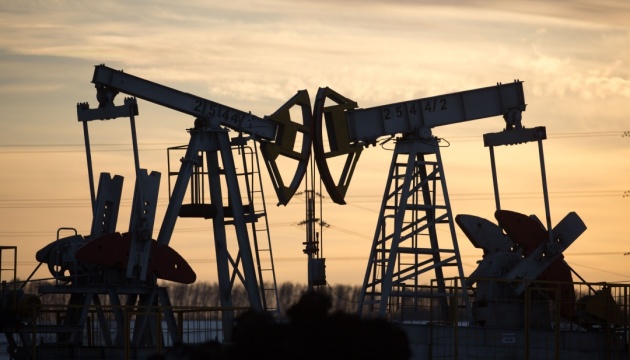 Bloomberg: Росія готується до послаблення санкцій - бурить нафтові свердловини рекордними темпами