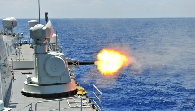 Росія тримає у Чорному морі два ракетоносії