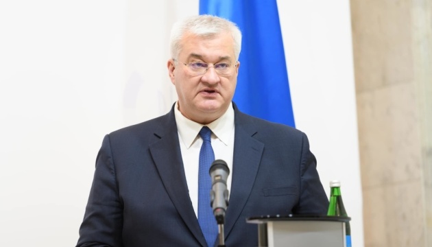 Сибіга прибув на переговори до Анкари у вишиванці