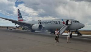 У США через проблему із шасі загорівся літак, є постраждалий