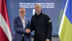 Шмигаль і міністр оборони Латвії обговорили плани оборонної співпраці