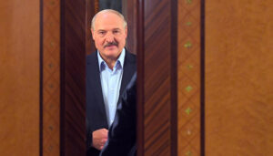 Лукашенко може продовжити зі США торг політв'язнями за подальше зняття санкцій - експерт