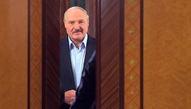 Лукашенко може продовжити зі США торг політв'язнями за подальше зняття санкцій - експерт