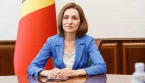 Росія використовує священників і ботів, аби вплинути на вибори у Молдові - Санду