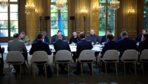 Зеленський та Макрон обговорили гарантії безпеки, посилення санкцій проти РФ та євроінтеграцію України
