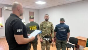 Переправили за кордон понад 80 ухилянтів: на Львівщині затримали п'ятьох прикордонників
