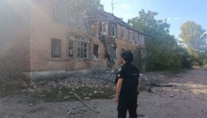 Російські війська вдарили із РСЗВ «Смерч» по Костянтинівці, є поранені