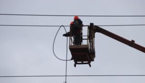 На Харківщині минулої доби через російські атаки пошкоджені ЛЕП та залізнична інфраструктура