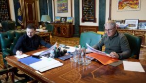 Зеленський обговорив із керівником Служби зовнішньої розвідки протидію «тіньовому флоту» Росії