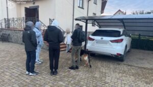 Правоохоронці оголосили підозру особам, які завдали комерційному банку понад ₴128 мільйонів збитків
