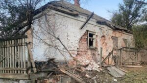 Внаслідок атаки на Нікопольський район постраждала жінка
