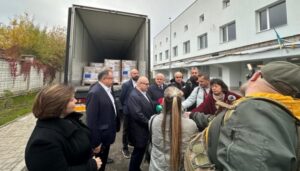 Польща передала Україні 30 тисяч упаковок антибіотиків