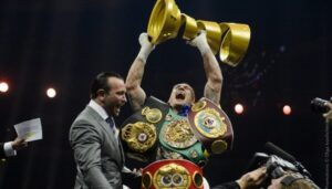 Усика позбавили пояса WBO