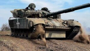 Ворог посилює штурми біля Гуляйполя, намагаючись перерізати логістику - військові