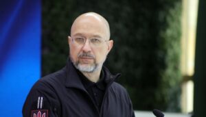 Шмигаль на Миколаївщині побував у пункті управління ППО