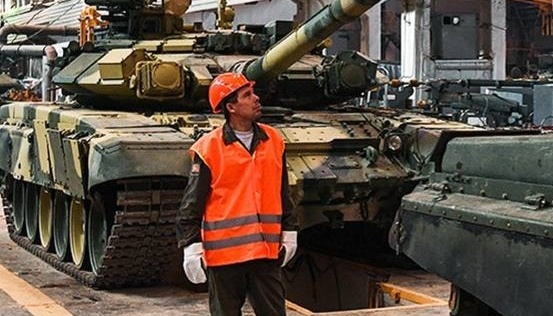 Росія скорочує працівників навіть на заводах військово-промислового комплексу - ЦПД