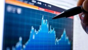 Реальний ВВП України за рік зріс на 2,1% - Держстат