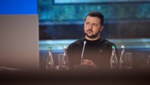 Зеленський про компроміс у територіальному питанні: «Стоїмо там, де стоїмо» - це справедлива версія