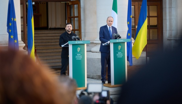 Надання Україні заморожених активів РФ вигідне Європі - Зеленський