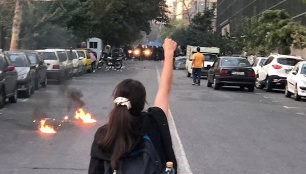 В Ірані до протестів проти зростання вартості життя долучилися студенти