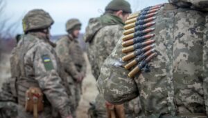 На фронті - 200 бойових зіткнень, ворог завдав 54 авіаудари