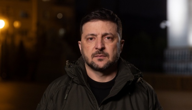 ДСНС формує зведені групи для відновлення електрики і опалення в регіонах - Президент