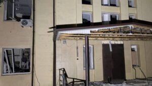 Ракети, дрони, КАБи та артилерія: війська РФ атакували пʼять районів Дніпропетровщини