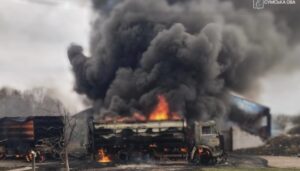 На Сумщині росіяни атакували цивільне підприємство, троє поранених