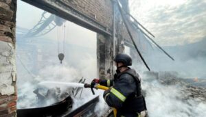 Загарбники атакували дронами агропідприємство на Чернігівщині